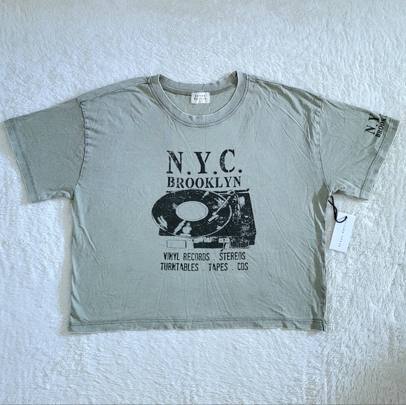 Urban Nation Tops - Urban🏙 Nation🇺🇲 "N.Y.C. Brooklyn" Graphic Tee👕 - NWT